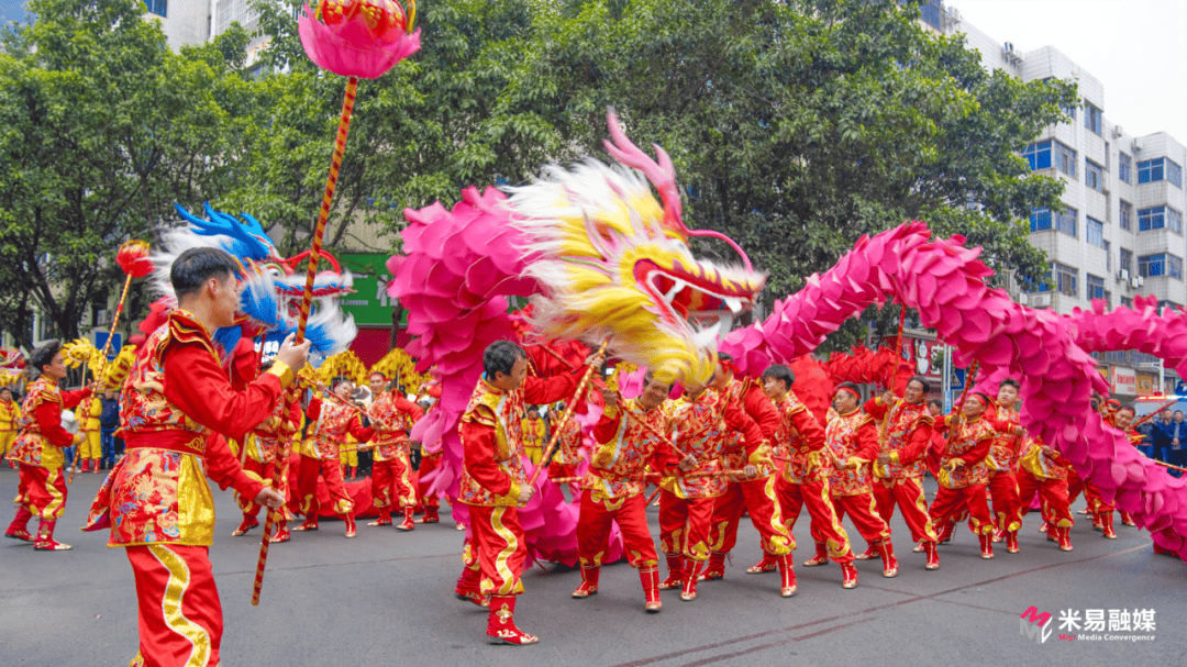 觀彩燈、逛廟會，品美食……2026米易新春系列活動邀您共赴佳節