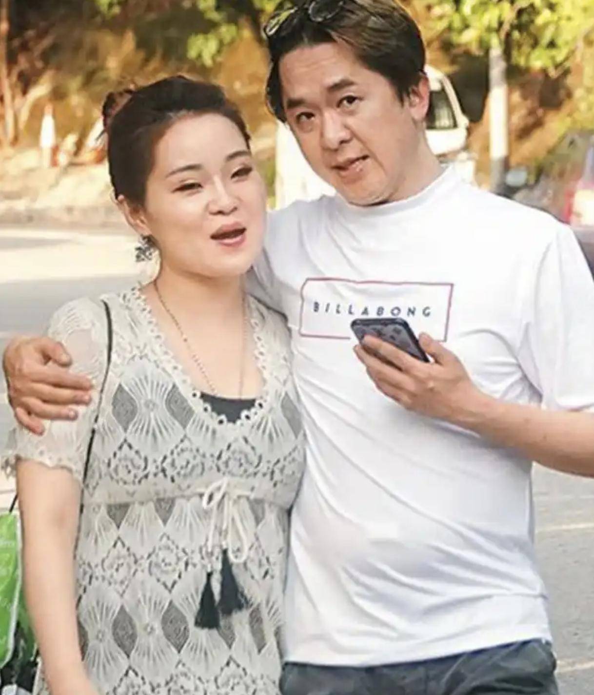 原創鄧兆尊自曝身家稱房產有幾個億，沒有太多現金，與仨女友生活節儉