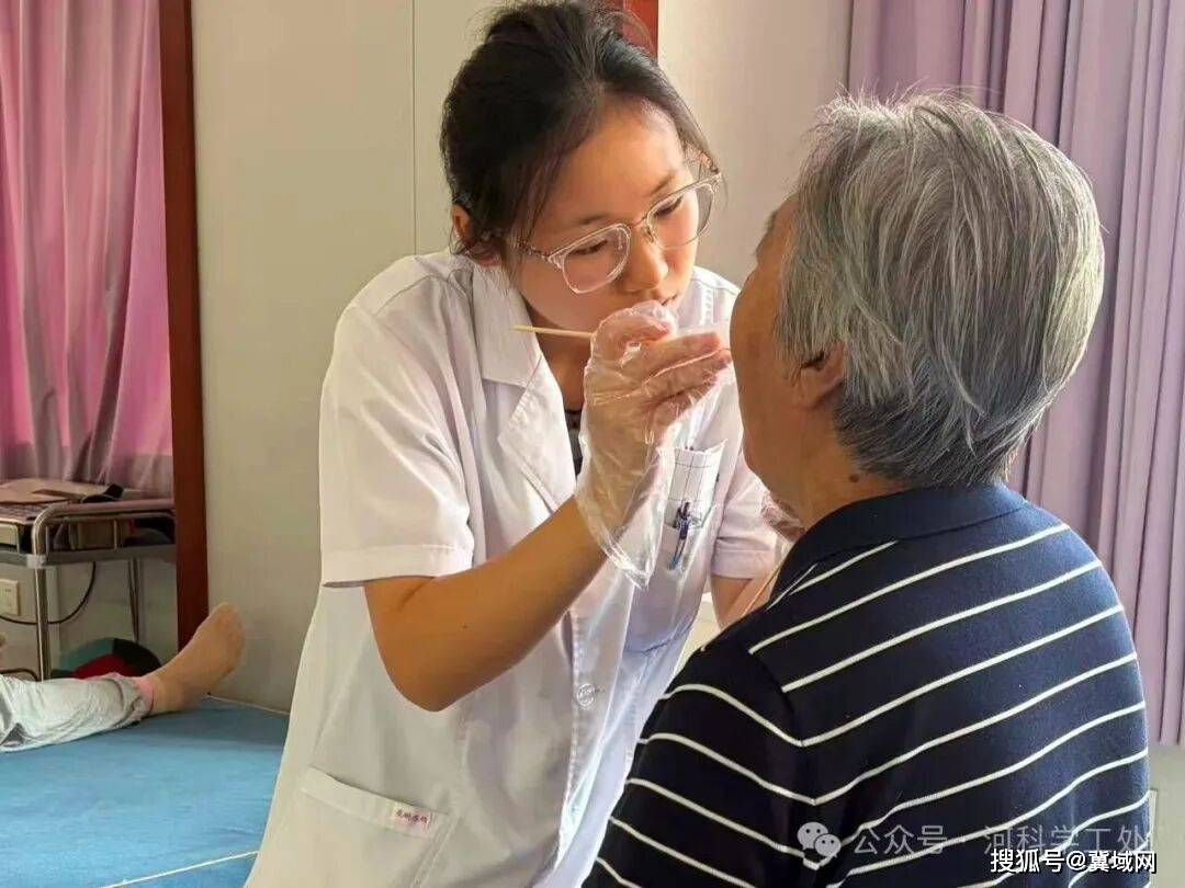 河北科技學院暑假大學生“返家鄉”社會實踐活動紀實報道