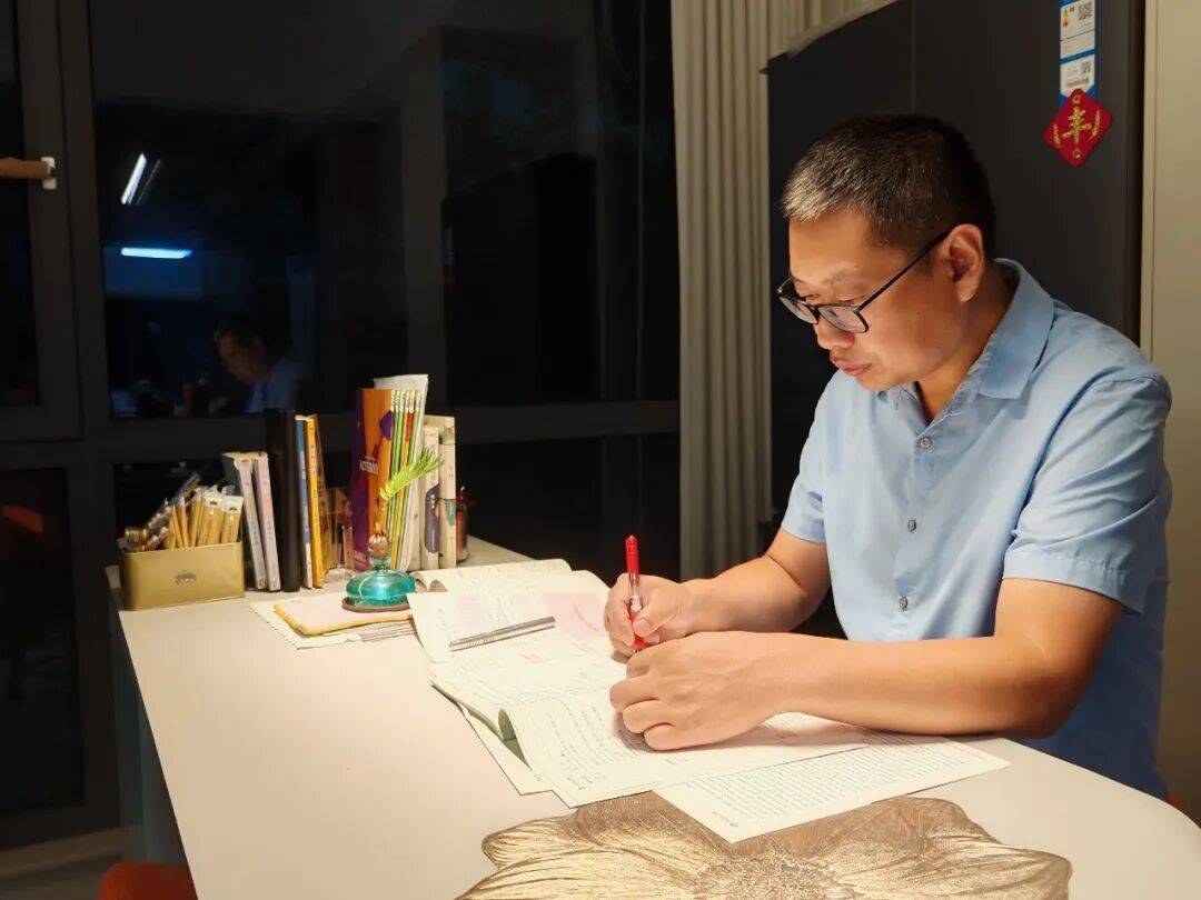 “有本事你去考個研究生”！女兒一句話，爸爸考上985碩士