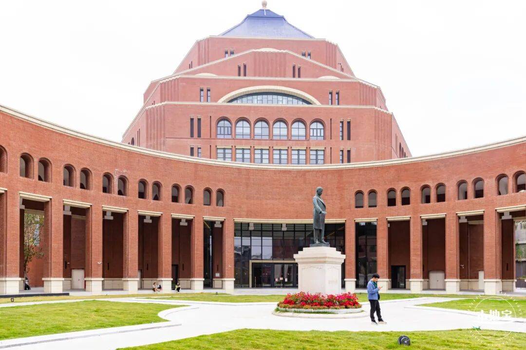 超出片！深圳5大高顏值大學校園！等你打卡！