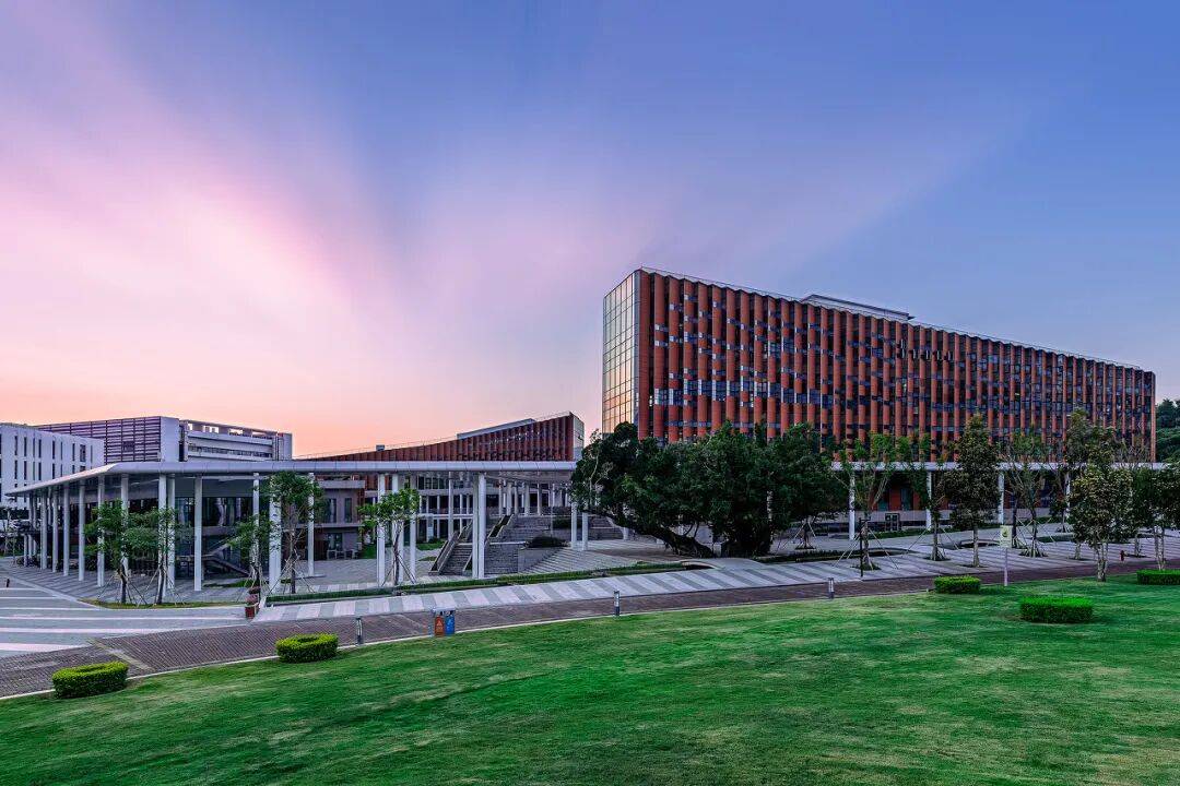 超出片！深圳5大高顏值大學校園！等你打卡！