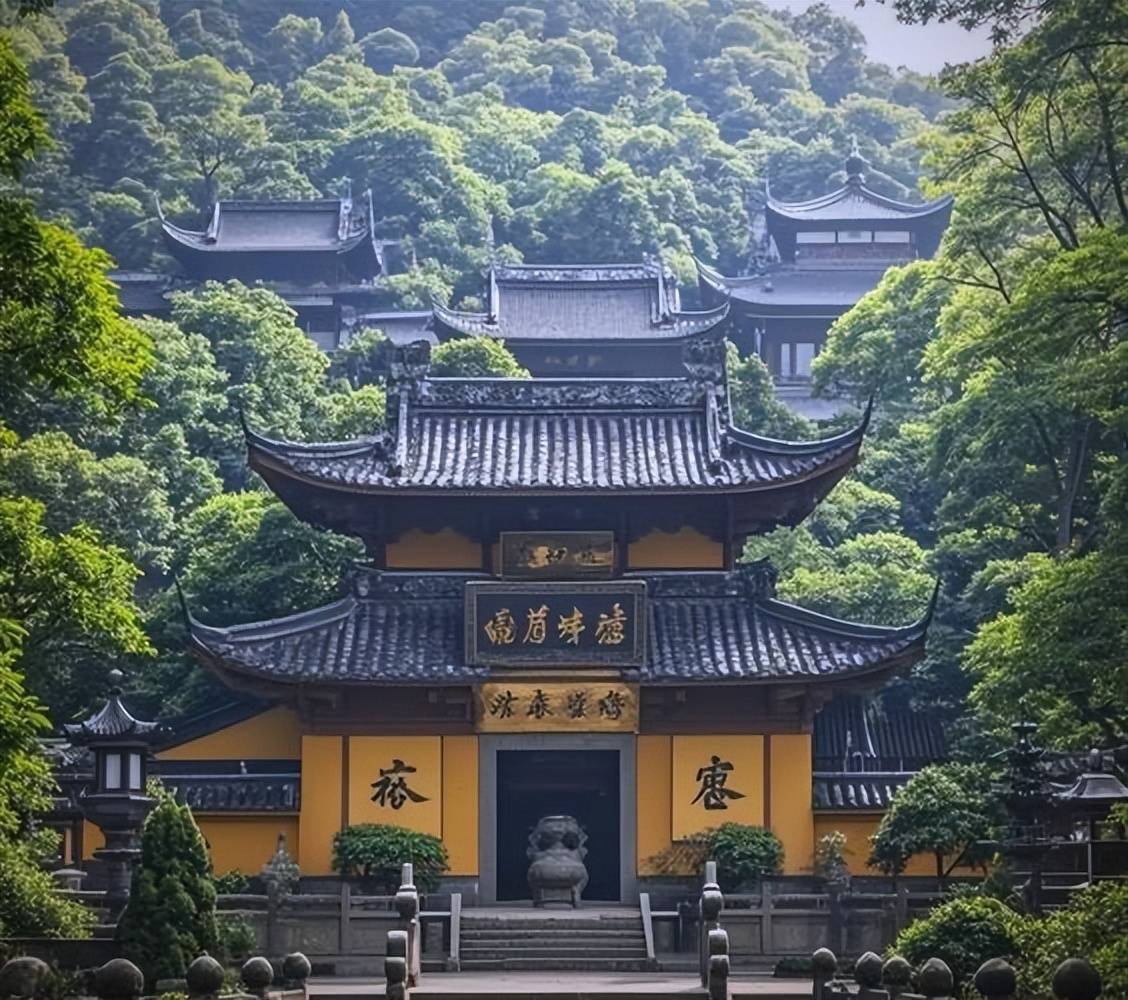 原創泰國男星失蹤，不到48小時，遺體被發現，揹包內竟是20公斤水泥！