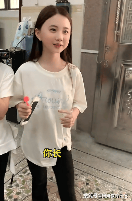 原創“她長了20歲的身體！”小學女生特殊氣質，網友：教不好會很可怕