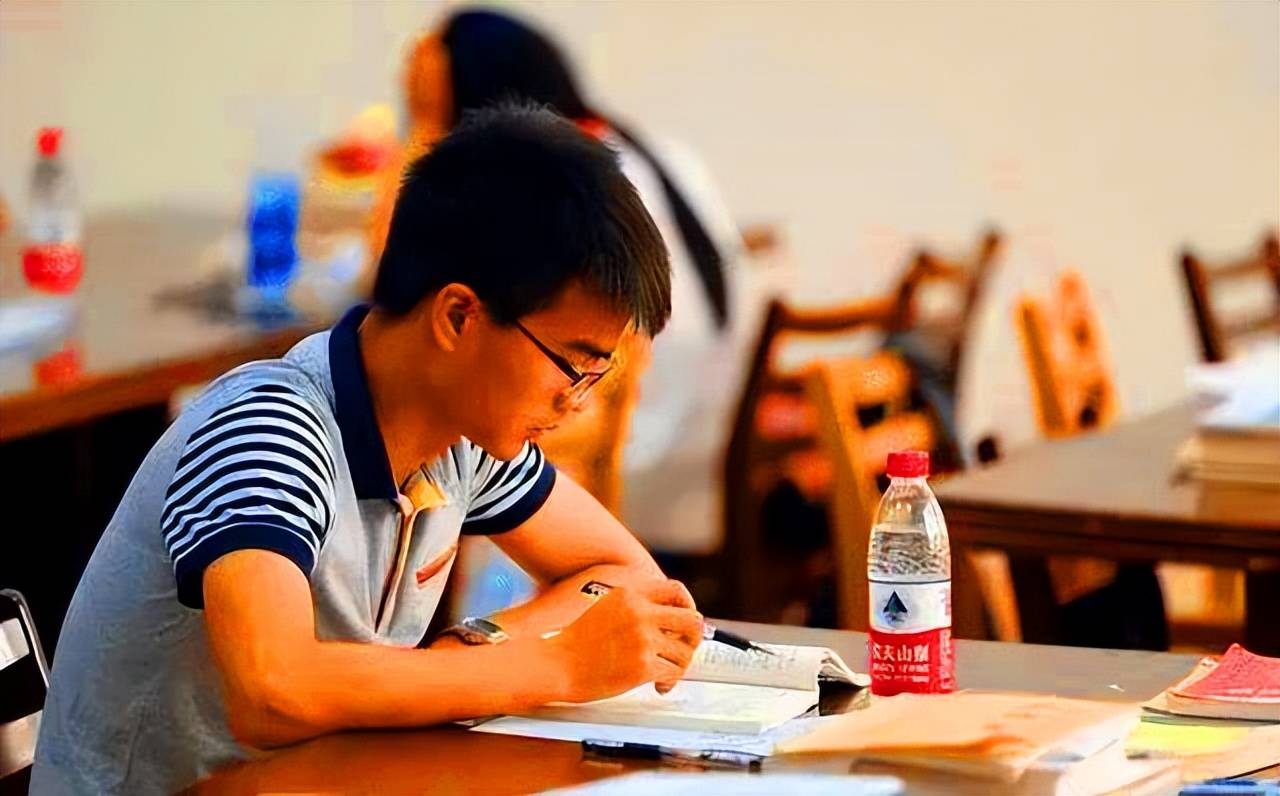 原創考研失利後，如何用“最小可行性測試”判斷自己適合哪條路？