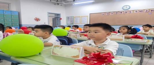 滿“新”歡喜遇萌娃 啟航成長新徵程——安子小學2026級新生入學培訓圓滿落幕