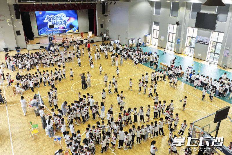 原創千名學子暢享科學盛宴，青園梓楓小學第九屆科技節燃動校園