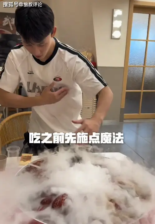 原創接班朱芳雨下班的快樂？徐傑社媒開啟美食探店引熱議