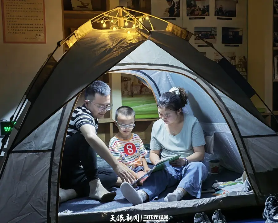星夜伴讀，趣遊書海！解鎖南明圖書館奇妙夜