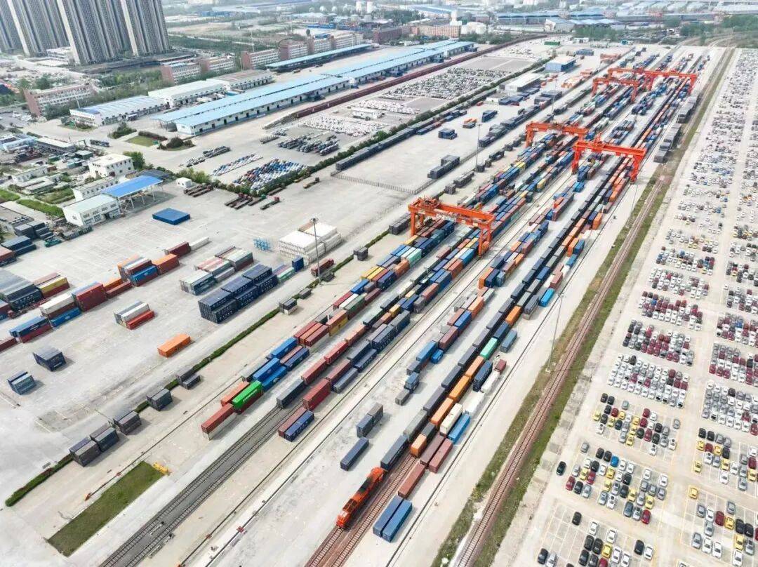 這趟跨國快速班列，成功發車！