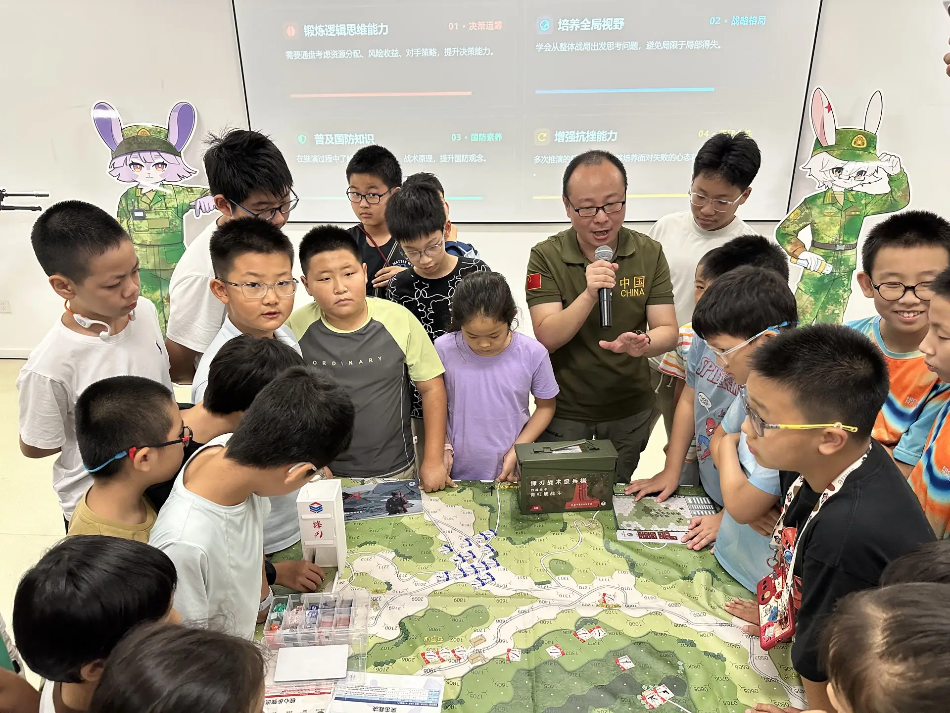 從“鴛鴦陣”到“機器狼”，朝陽區國防科普教育活動走進圖書館