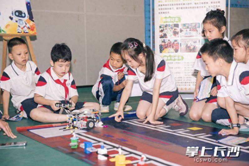 原創千名學子暢享科學盛宴，青園梓楓小學第九屆科技節燃動校園