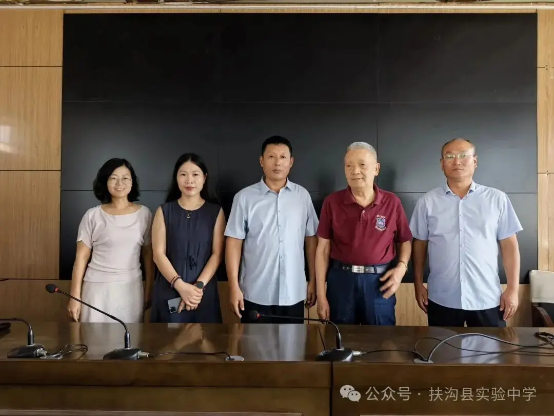 科技啟心智，碧水寄少年——科學家科普巡講走進扶溝縣實驗中學