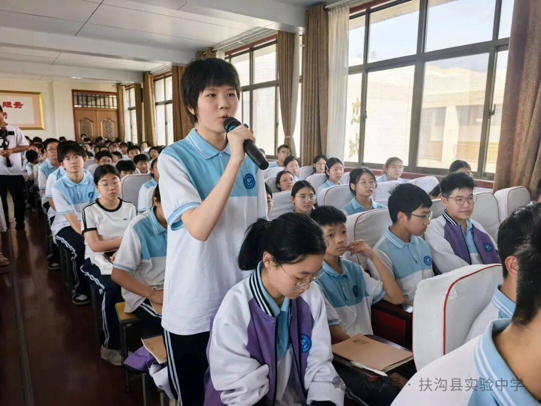 科技啟心智，碧水寄少年——科學家科普巡講走進扶溝縣實驗中學