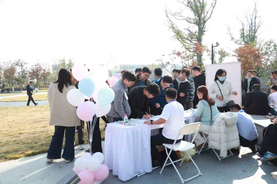 破圈交友！寶山白衣天使聯手鋼鐵金融菁英解鎖交友新方式