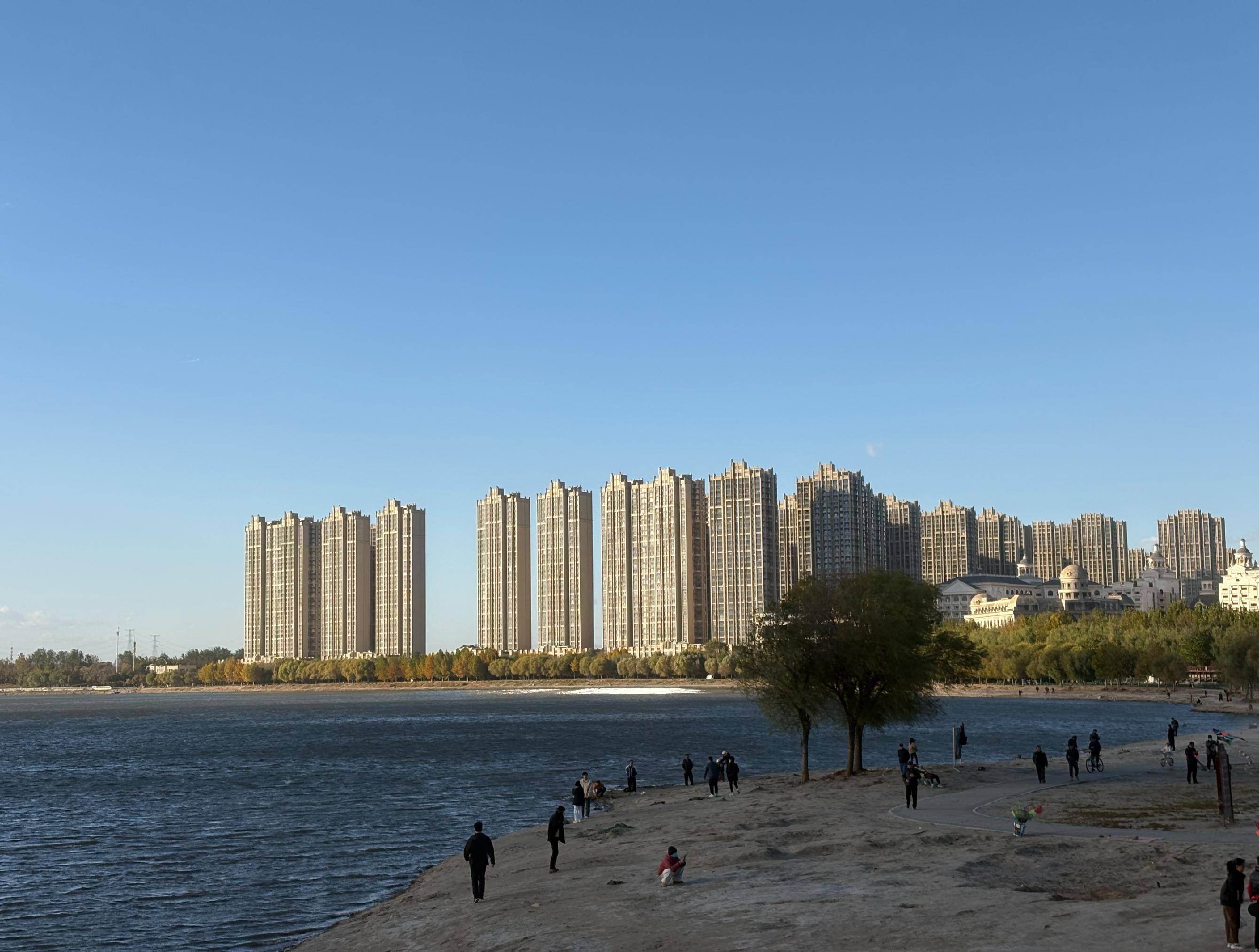 銀行批次直售房產