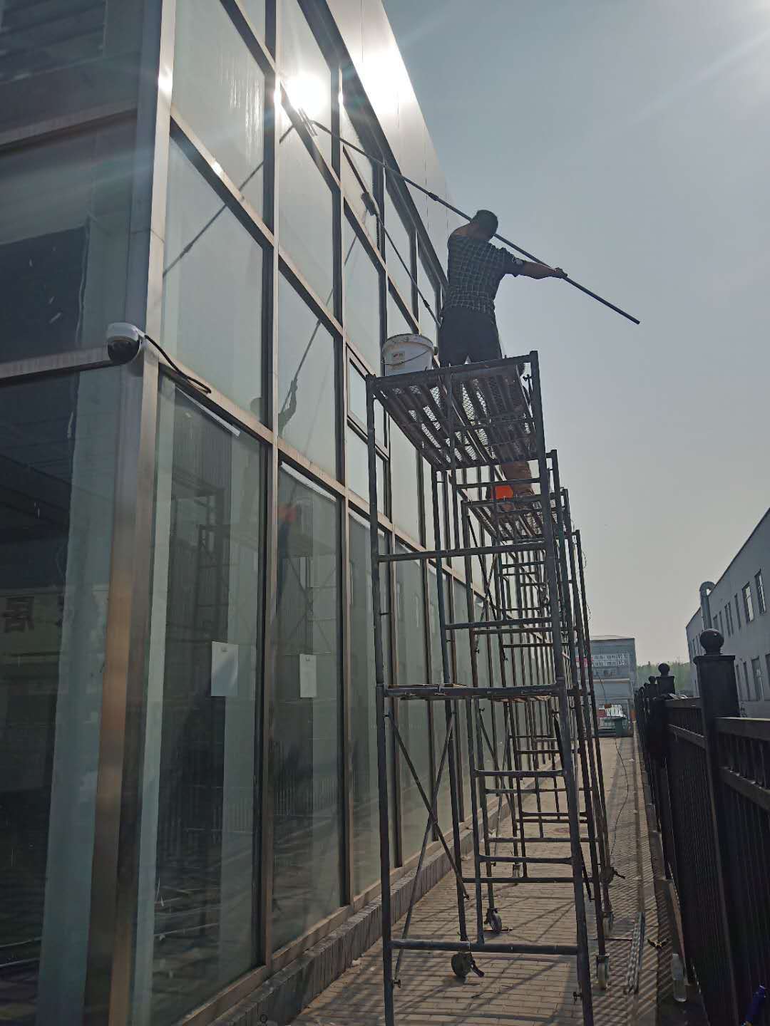 信譽好的石材結晶公司推薦：老舊商場石材結晶改造與空鼓修復方案