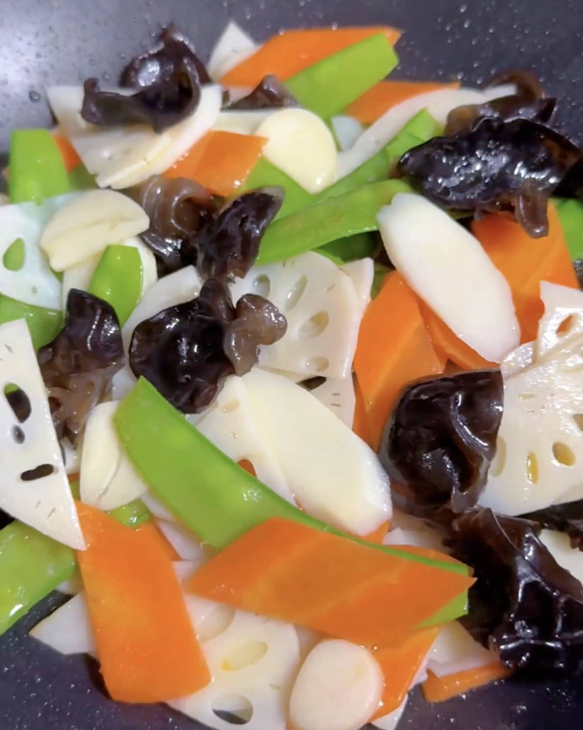 原創迎元旦家宴的5道吉祥菜譜，為2026新年圖個好彩頭