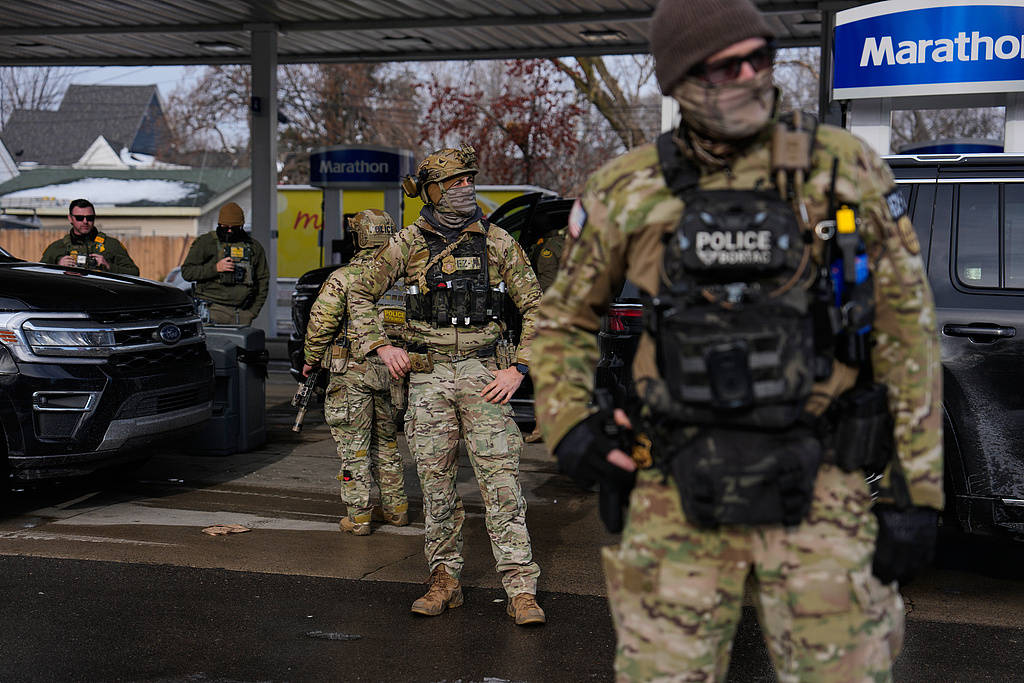 超千人在美國明尼阿波利斯遊行示威 抗議移民執法行動