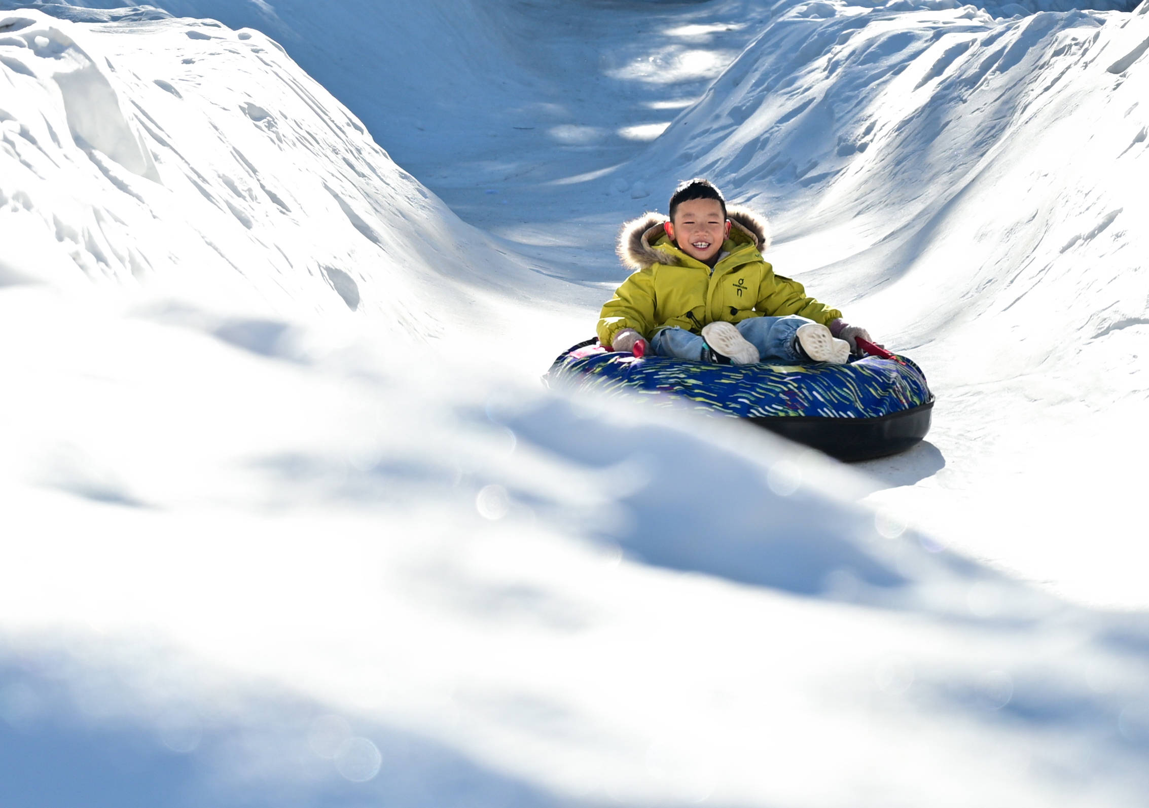 青海祁連：冰雪旅遊熱