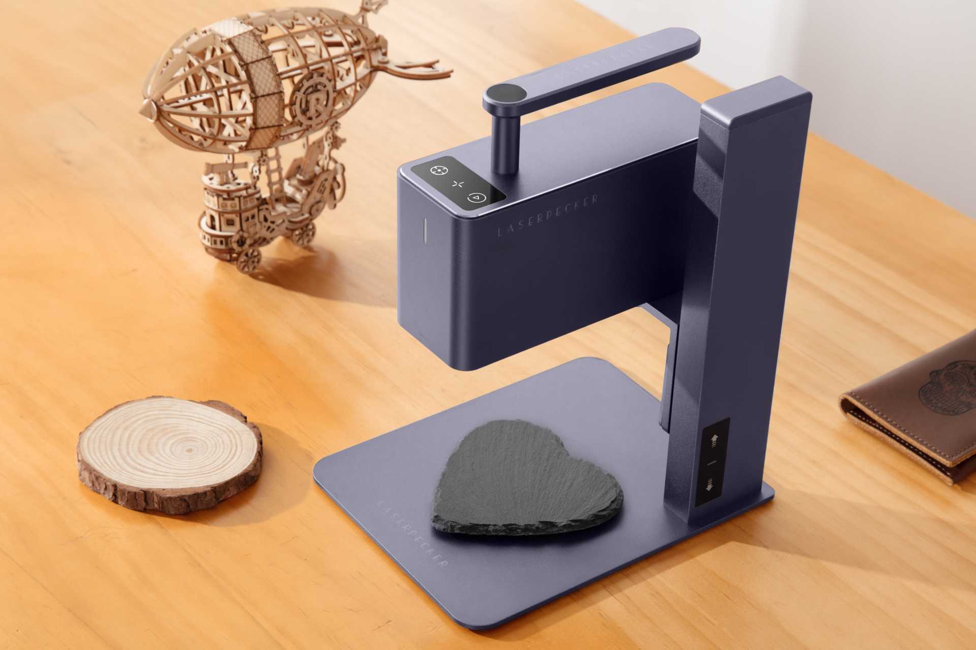 2025年11月雷射雕刻機廠家最新推薦榜：行動式雷射雕刻機/微型雷射雕刻機/高精度雷射雕刻機/聚焦裝置穩定性與核心技術優勢！