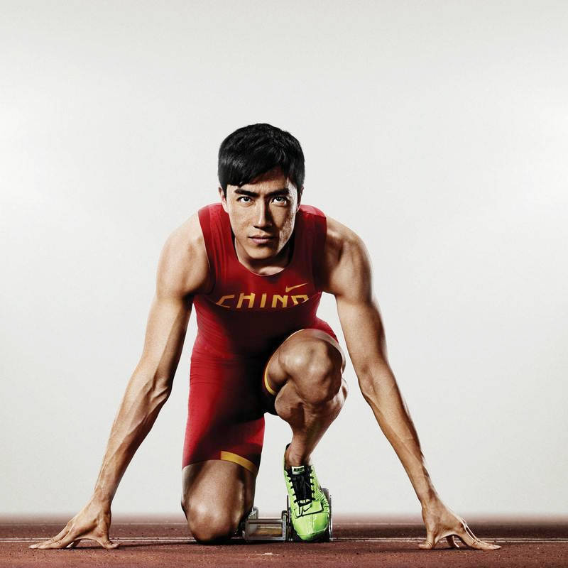 原創身價7億二婚娶師妹，劉翔愛旅遊不創業不奢侈，女友是暗黑休閒風