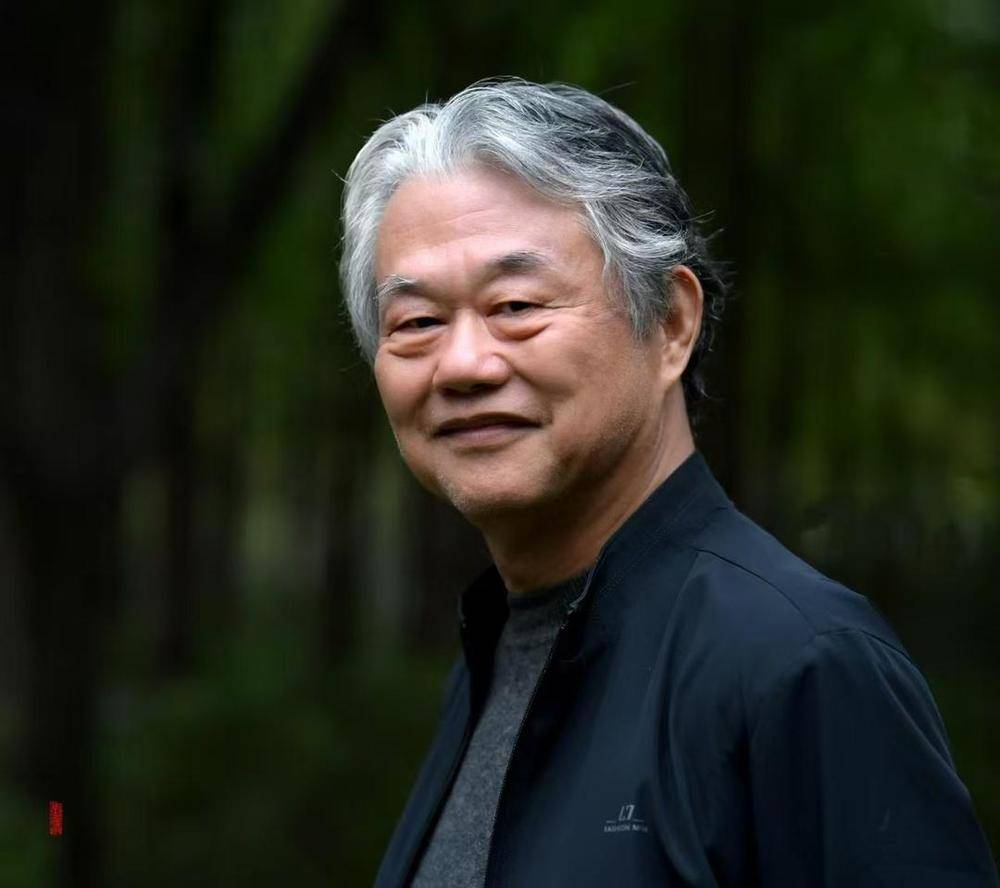 以瀟灑書風骨 融傳統入新境——吳耀書法藝術的傳承與突破