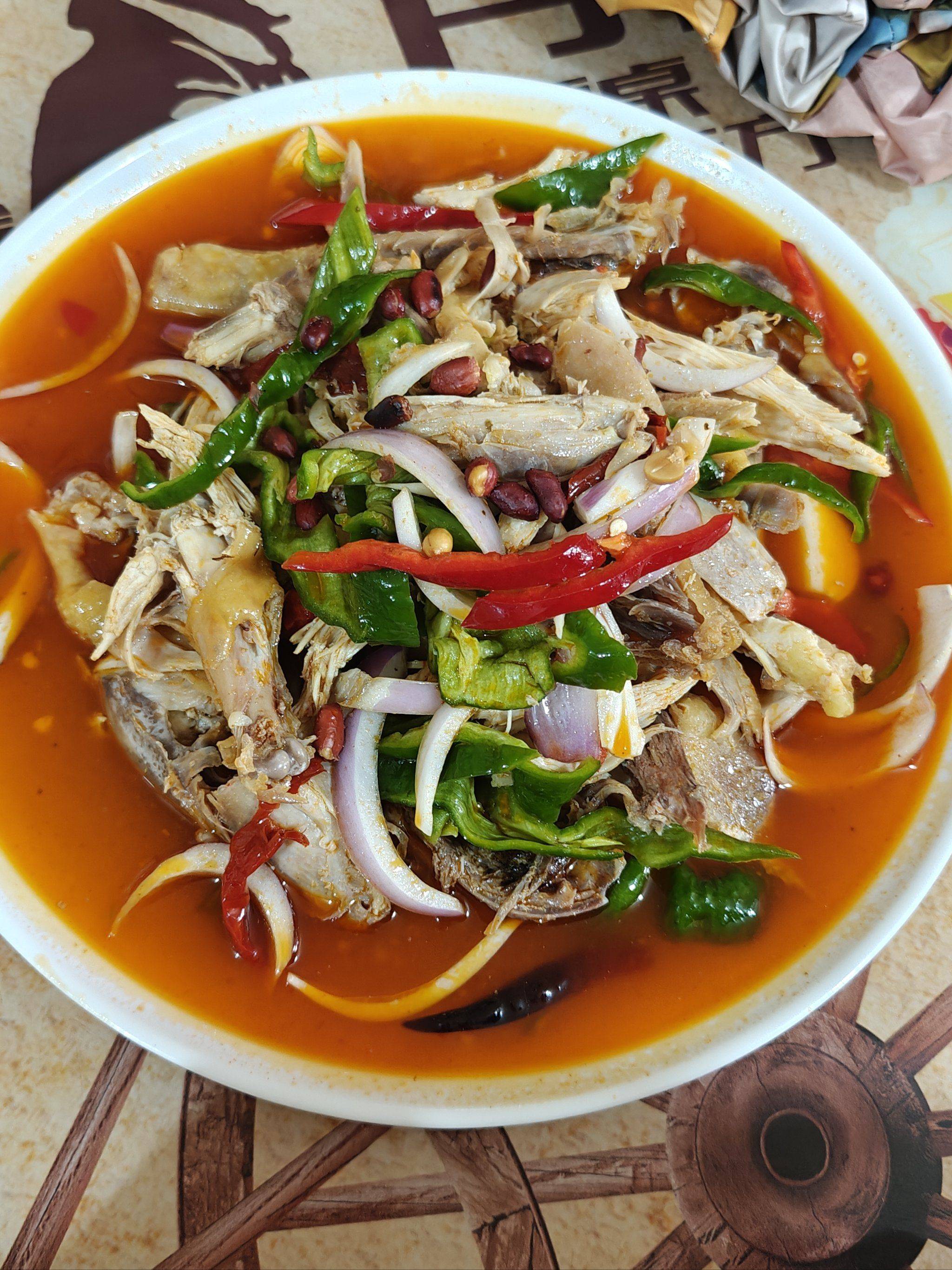 原創舌尖上的宜賓：6 大特色美食推薦，沒吃過的等於白來這裡