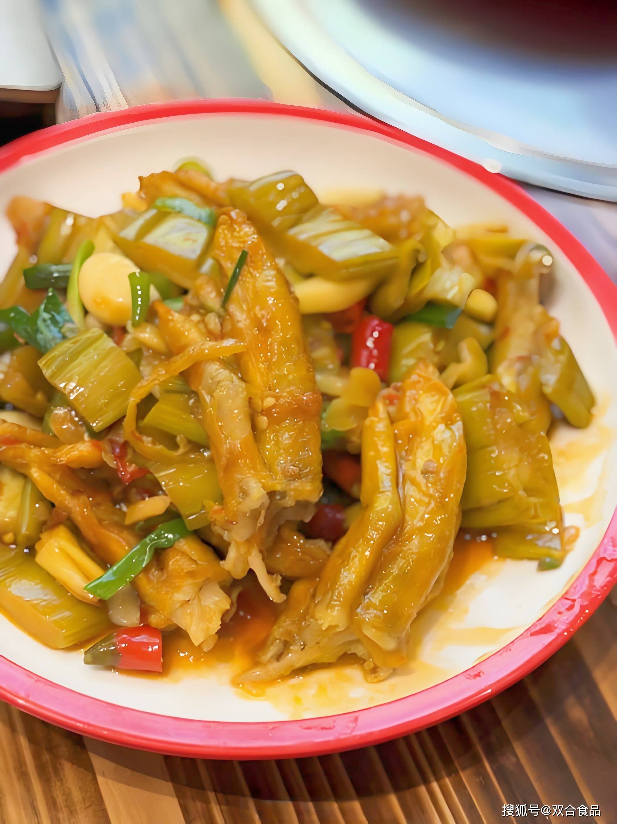 在柳州像螺螄粉一樣好吃的美食，掰著手指都數不過來，柳州旅遊必吃美食指南