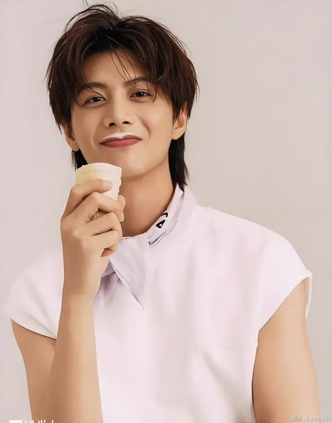 原創何健麒前女友宣佈啟動法律訴訟程式