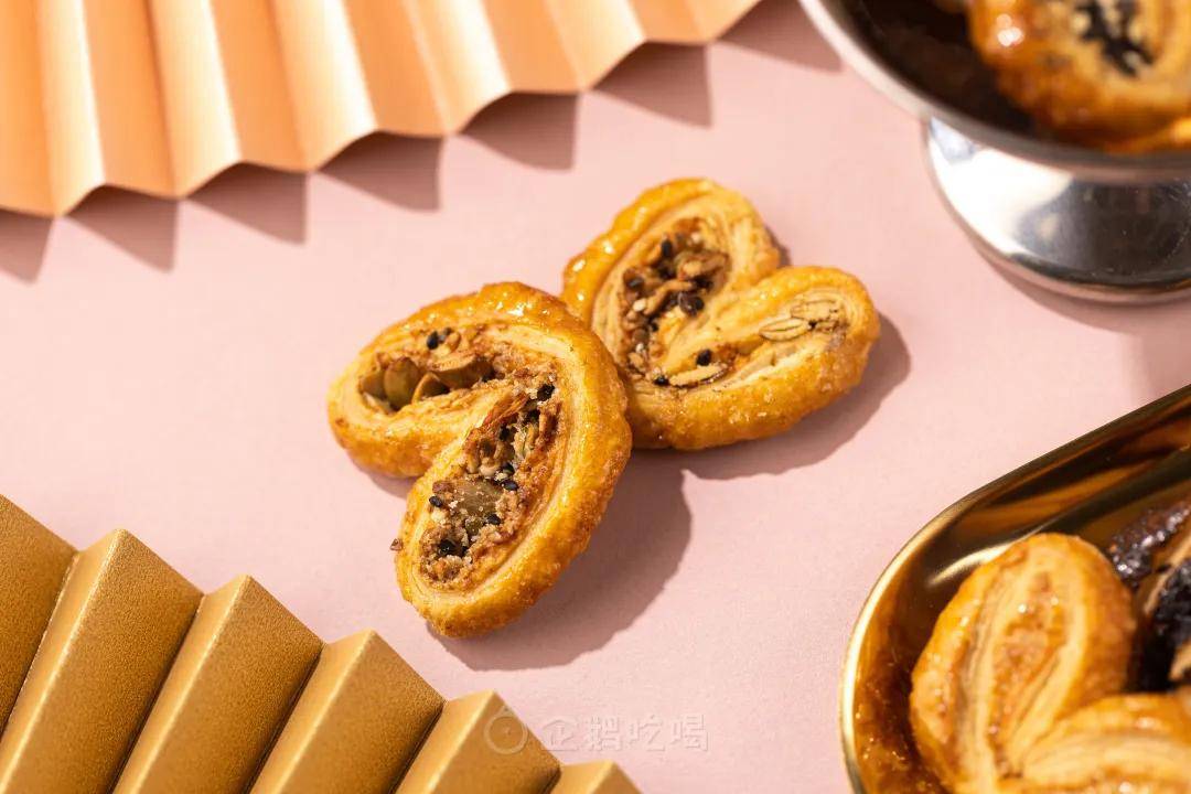 快放假了，美食公司都買些什麼好吃年貨回家？