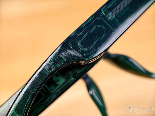 小米 AI 眼鏡：小愛同學的最佳容器