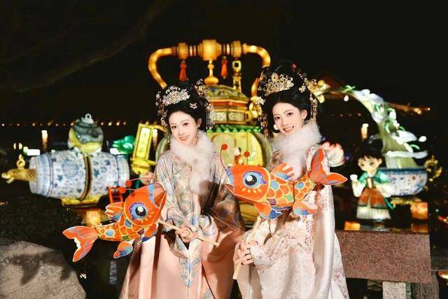 趕緊收藏！天下第一泉迎春花燈會今夜點亮，「賞燈地圖」首發，一圖看懂超全點位~