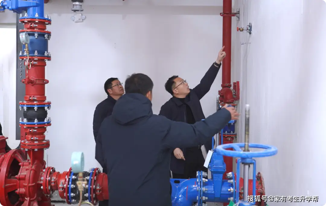 築牢安全防線，護航新春開學丨鄭州南開高階中學開展校園安全隱患大排查紀實