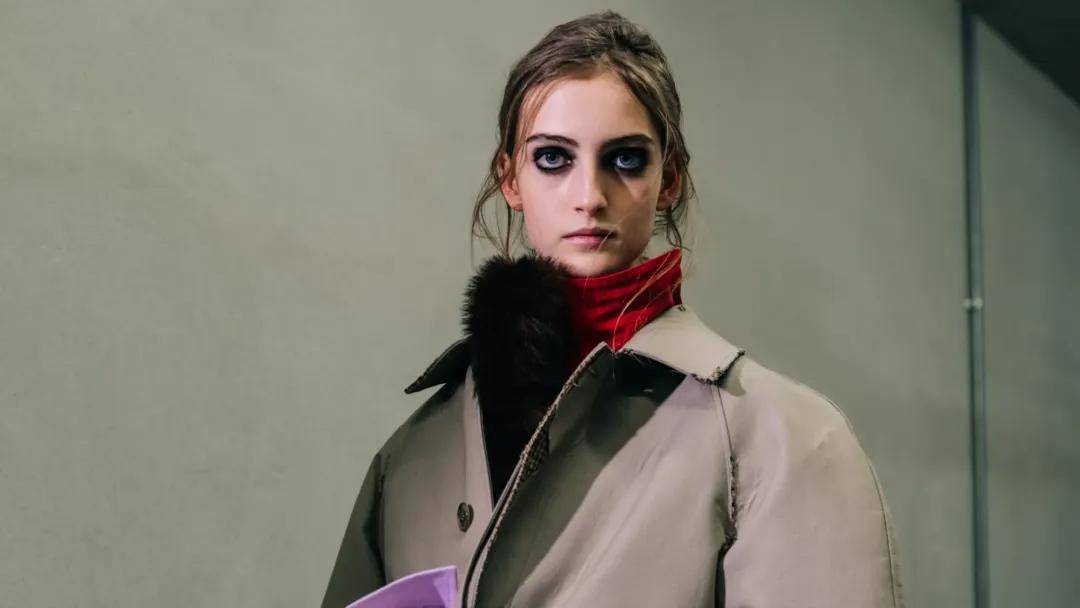 歐萊雅集團加碼女性基金；羅敏個展於今日美術館呈現；Nike任命可持續發展官