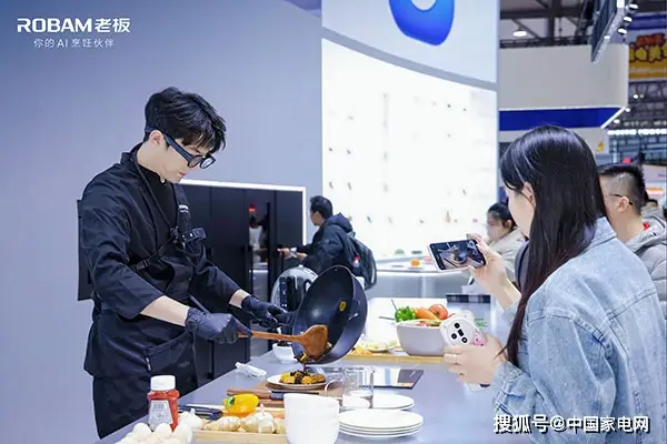 不炫技，重實操，老闆電器全球首款AI烹飪眼鏡到底有啥用？