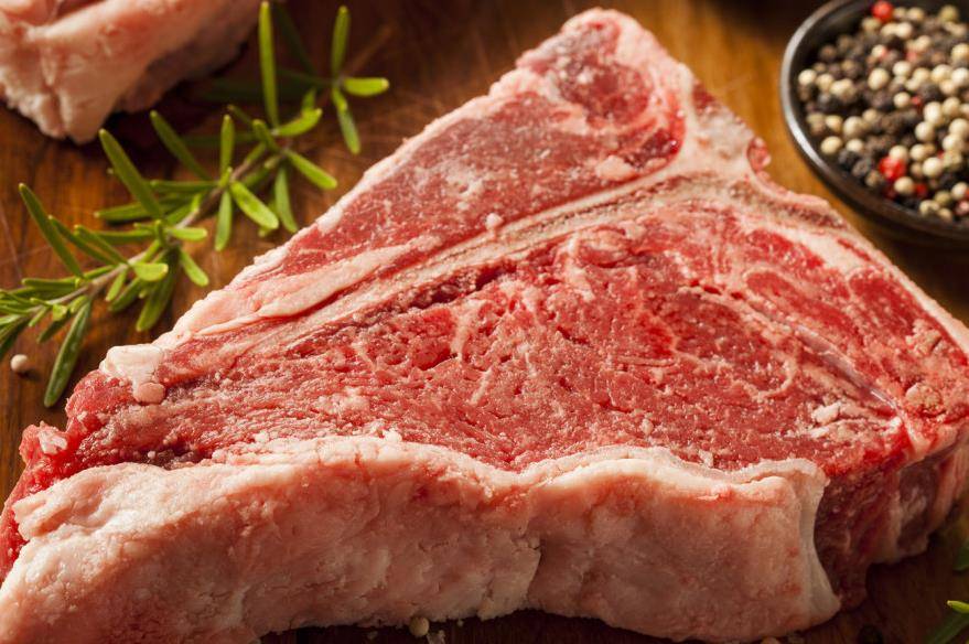 原創憑什麼佛羅倫薩牛排可以成為地標性美食？揭開這塊牛排的美味秘密