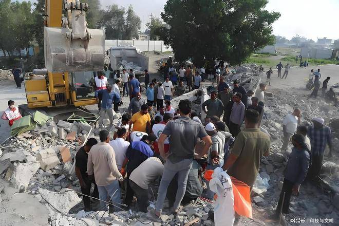 原創165個書包與戰斧導彈：川普草臺班子如何精準炸燬一所小學