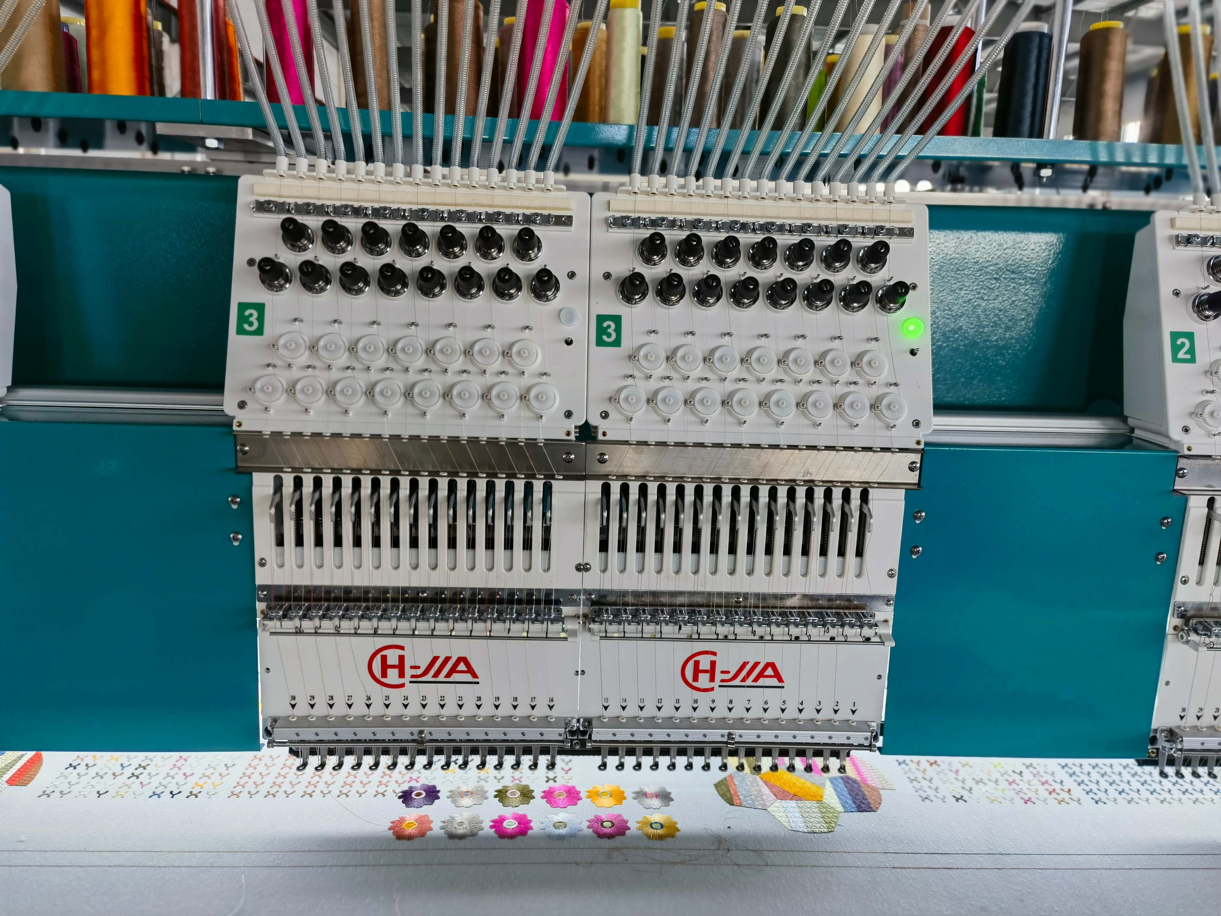 總結電腦刺繡機選購攻略，刺繡機生產廠推薦哪家合適