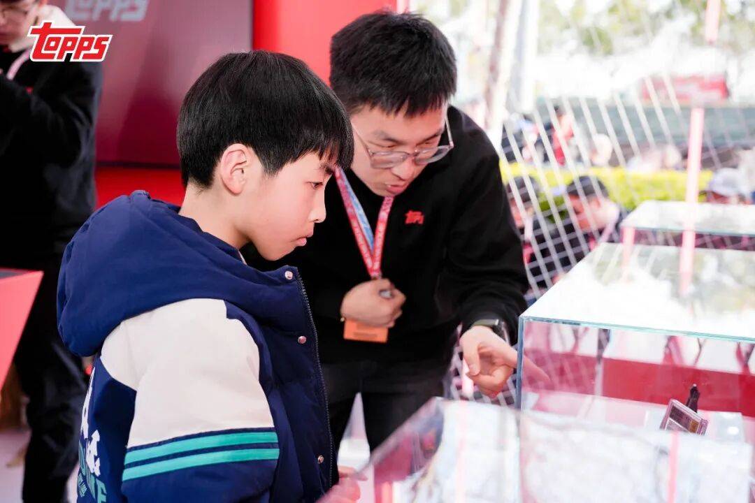 一張限定收藏卡，如何成為F1中國大獎賽的“社交貨幣”？