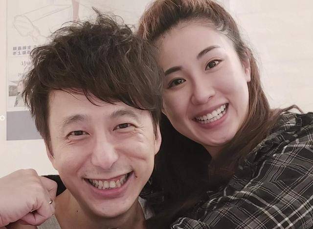 香港知名女星移民加拿大，因公民考試情緒崩潰，和老公陷經濟困難