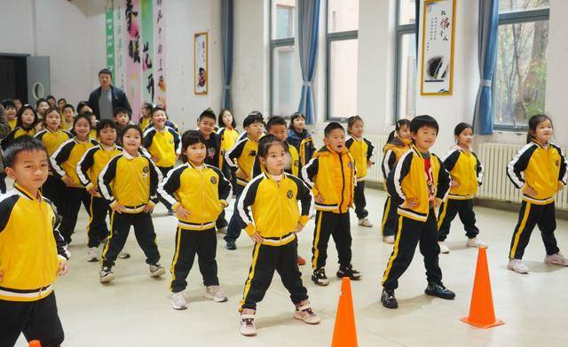春分＋運動，這所小學為孩子們“量身定製”運動專案