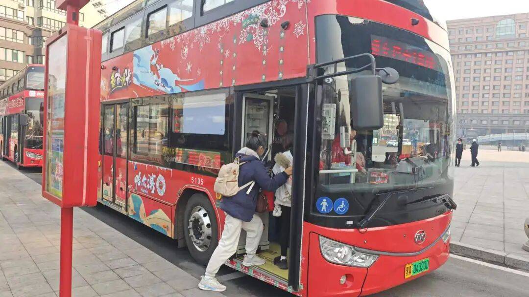 清明小長假跟著雙層巴士去“追春”｜踏青線路已做好，請收藏→