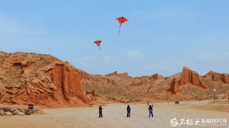 清明假期迎來旅遊熱潮 新疆文旅市場春日活力迸發