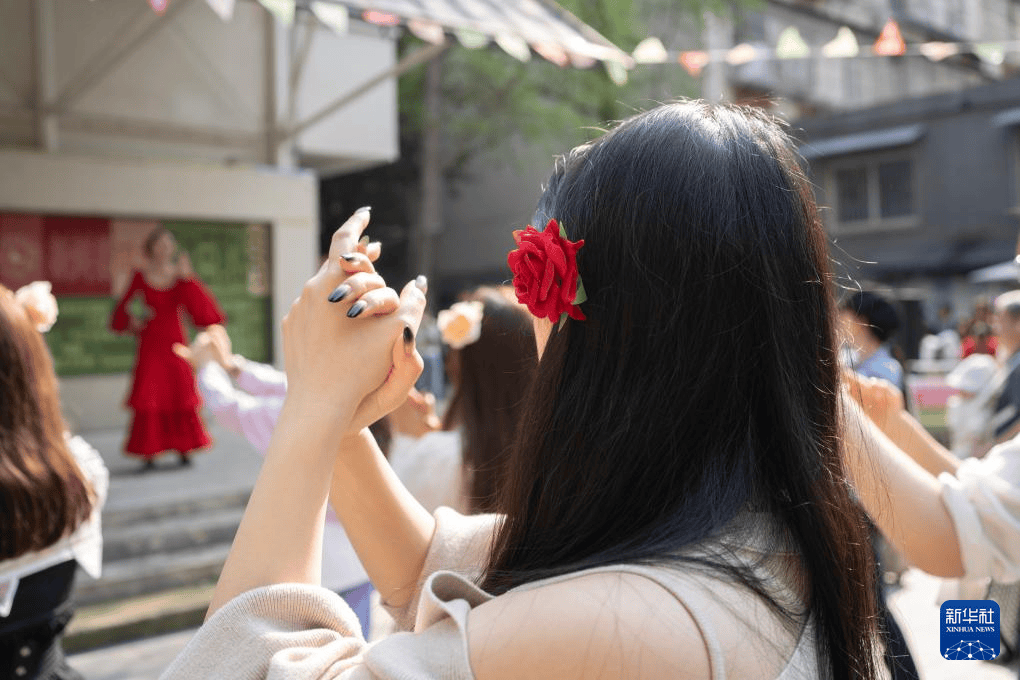 成都街巷的社羣戲劇節