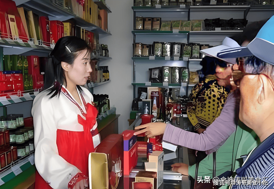 大量朝鮮遊客湧入吉林，他們不去旅遊，竟為了我國白酒