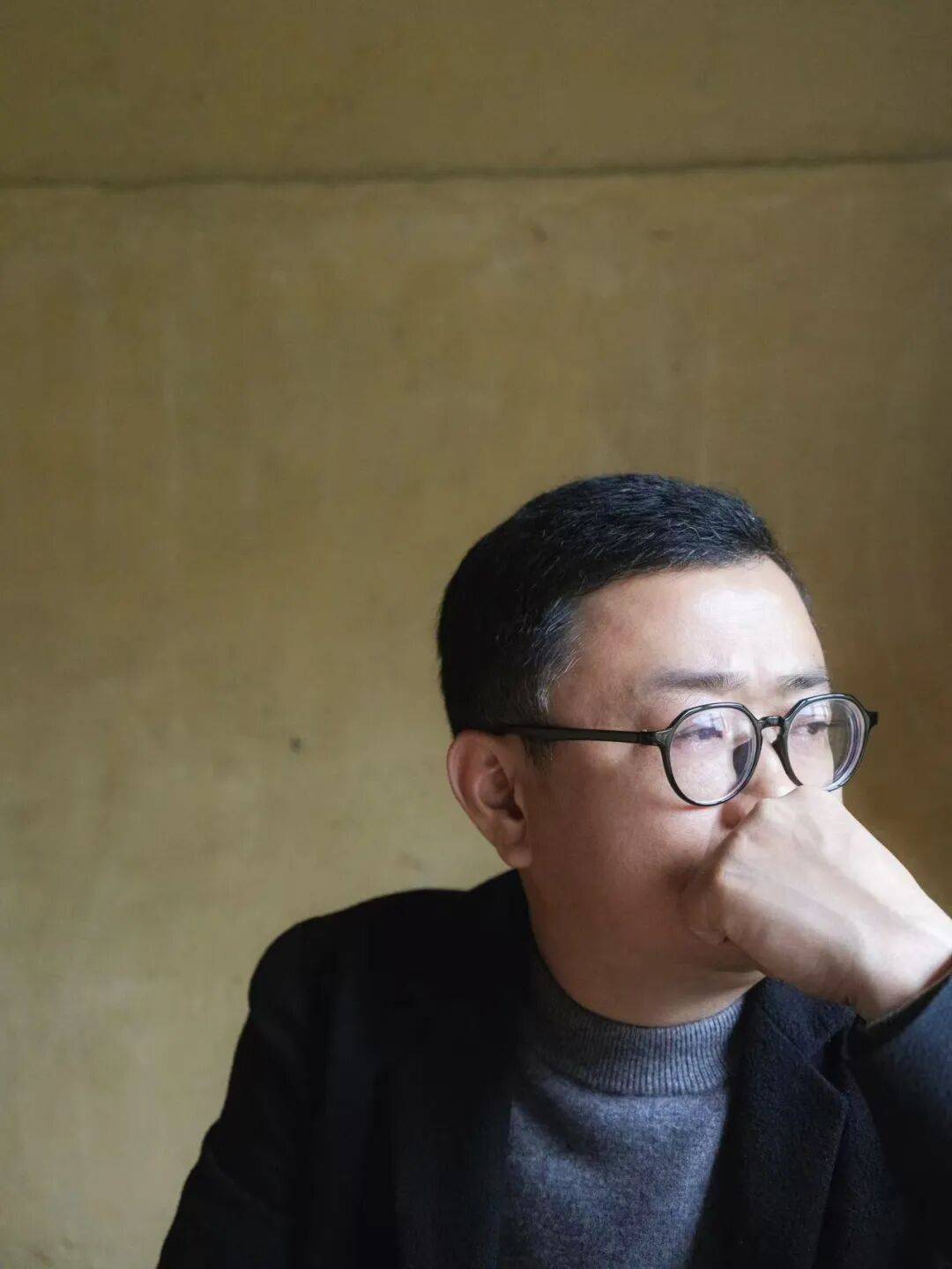 左靖：在流動中尋找永恆的生命力｜刀鋒圖書獎推委2025閱讀圖景