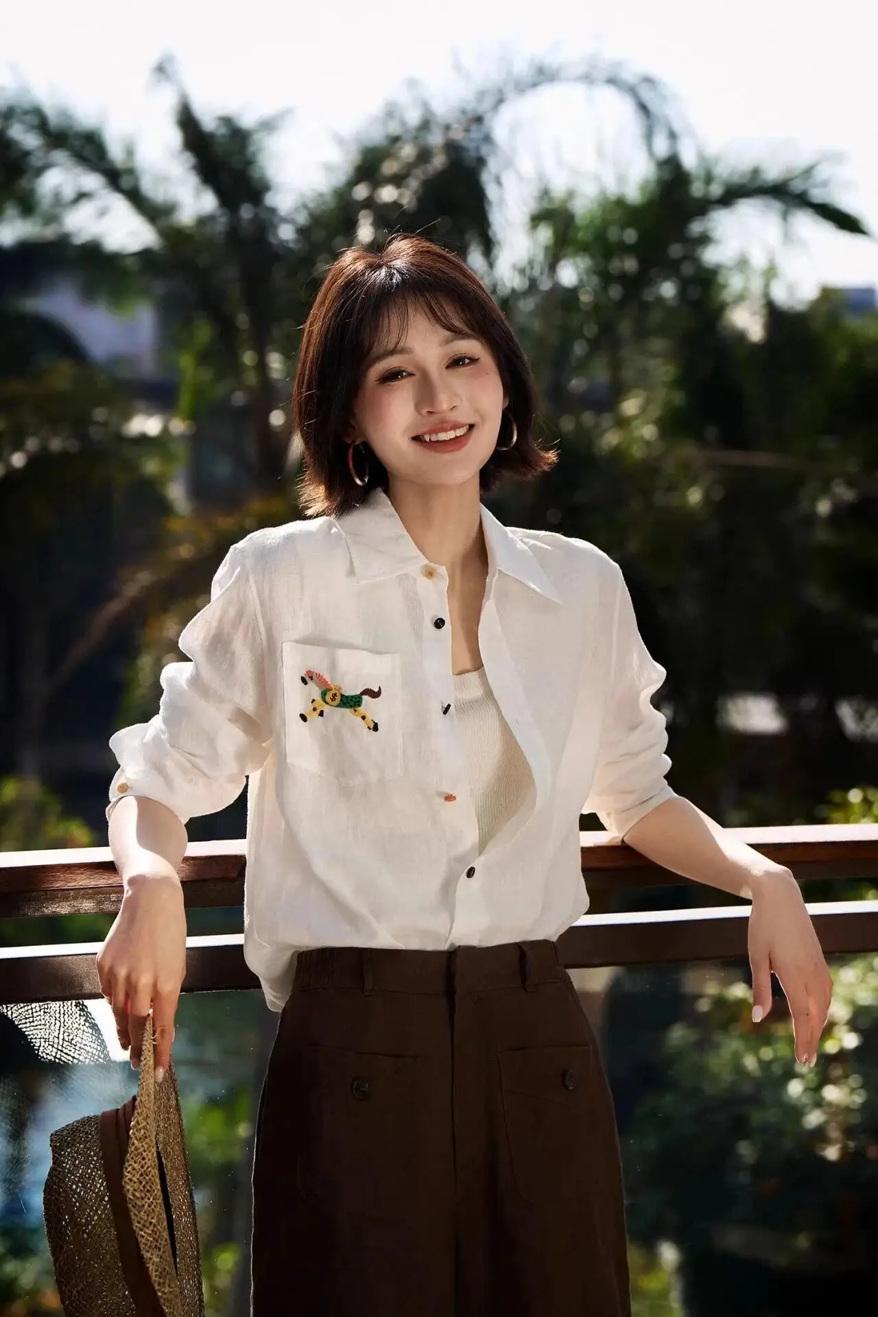今夏爆火“老錢風”刺繡襯衫！太太顯氣質了