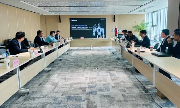 引領汽車製造業邁向全面具身智慧化！全球汽車零部件龍頭延鋒國際與銀河通用簽署戰略合作