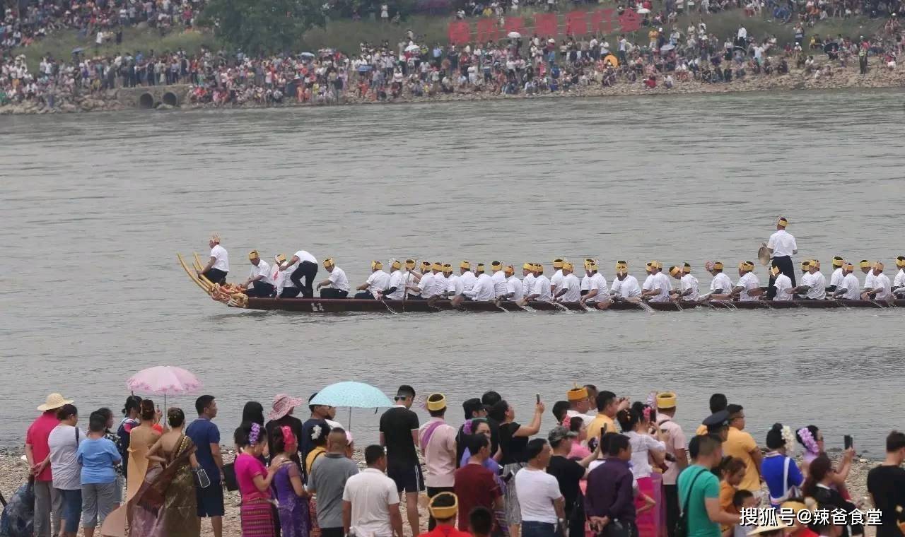 雲南傣族“潑水節”全民狂歡！民俗文化與傣味美食，你心動了嗎？